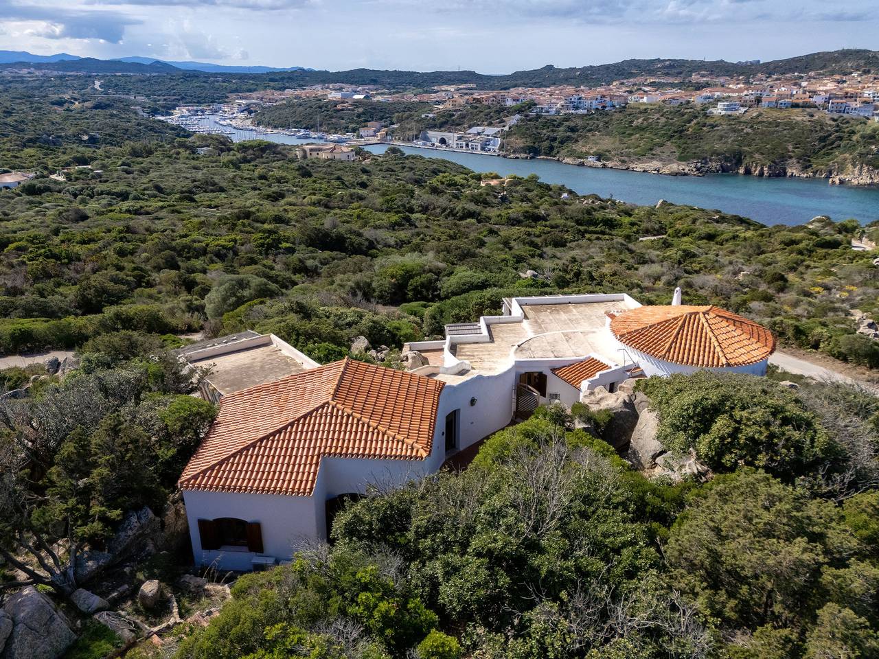 Bianca in Santa Teresa di Gallura, Santa Teresa Gallura (Municipality)