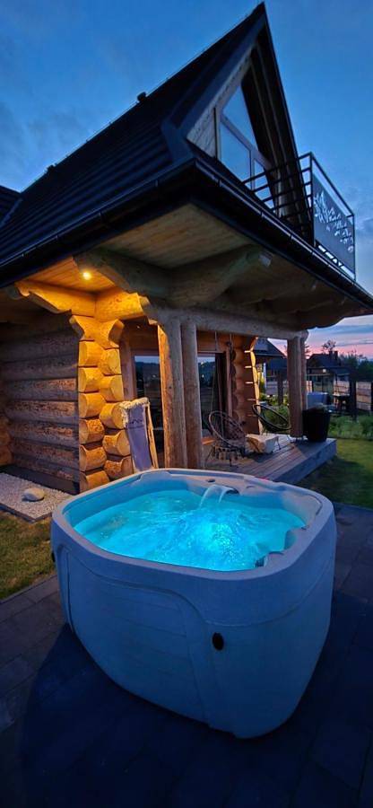 Domek letniskowy dla 8 osób, z Balkon i Taras oraz Jacuzzi i Ogród w Bukowina Tatrzańska