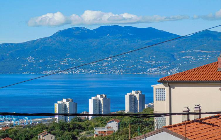 Ferienhaus für 2 Personen, mit Terrasse und Ausblick in Rijeka - 3