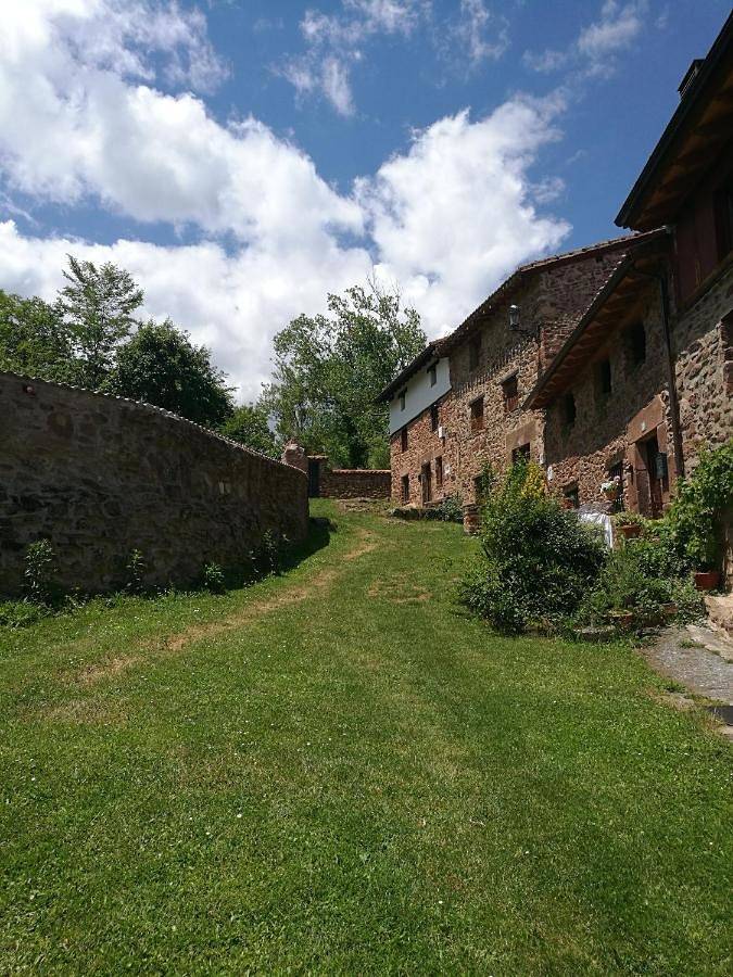 Casa rural para 12 personas, con vistas y jardín, Se admiten mascotas en La Rioja - 3
