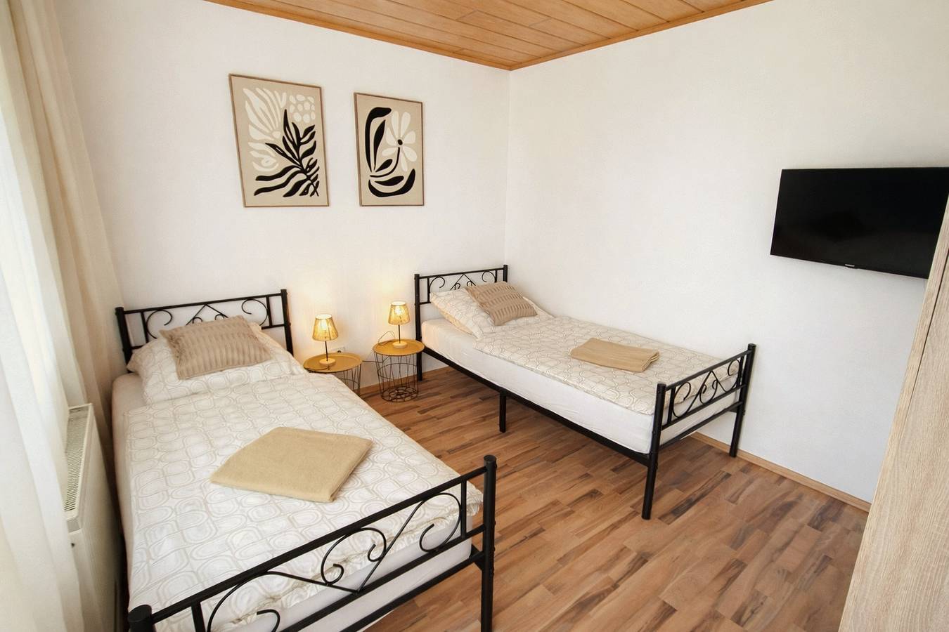 Ganze Ferienwohnung, Appartement/Fewo, Dusche, Wc, 1 Schlafraum in St. Ingbert, Saarpfalz-Kreis