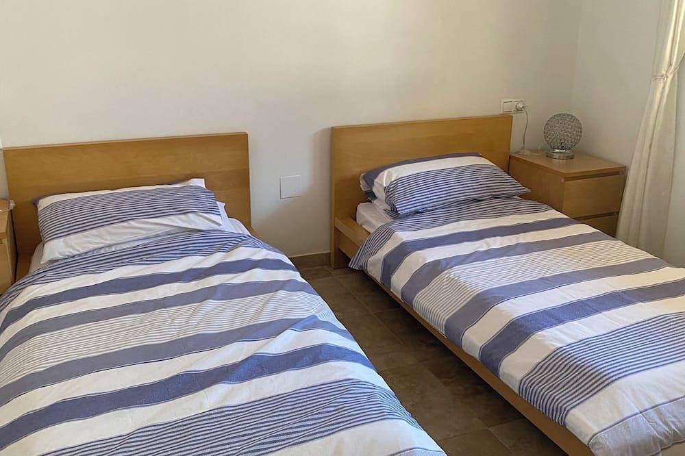 Fabelhafte moderne Villa mit 5 Schlafzimmern im Zentrum von Cabo Roig mit privatem Pool in La Zenia, Cabo Roig