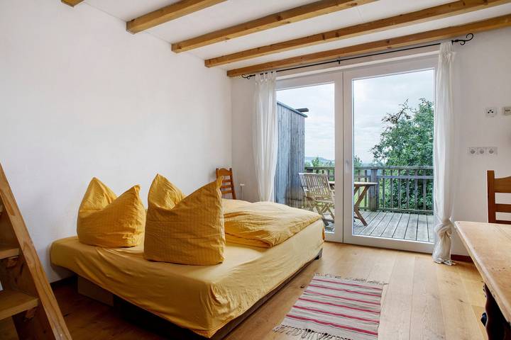Ganze Wohnung, 'Kombi Wohnung' mit großem Südbalkon in Deggenhausertal, Region Bodensee-Oberschwaben