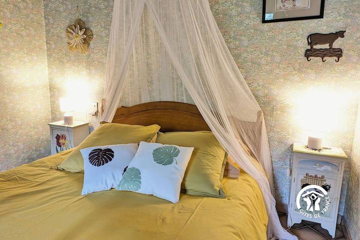 Gîte pour 6 personnes, avec terrasse, animaux acceptés à La Selle-Craonnaise - 4