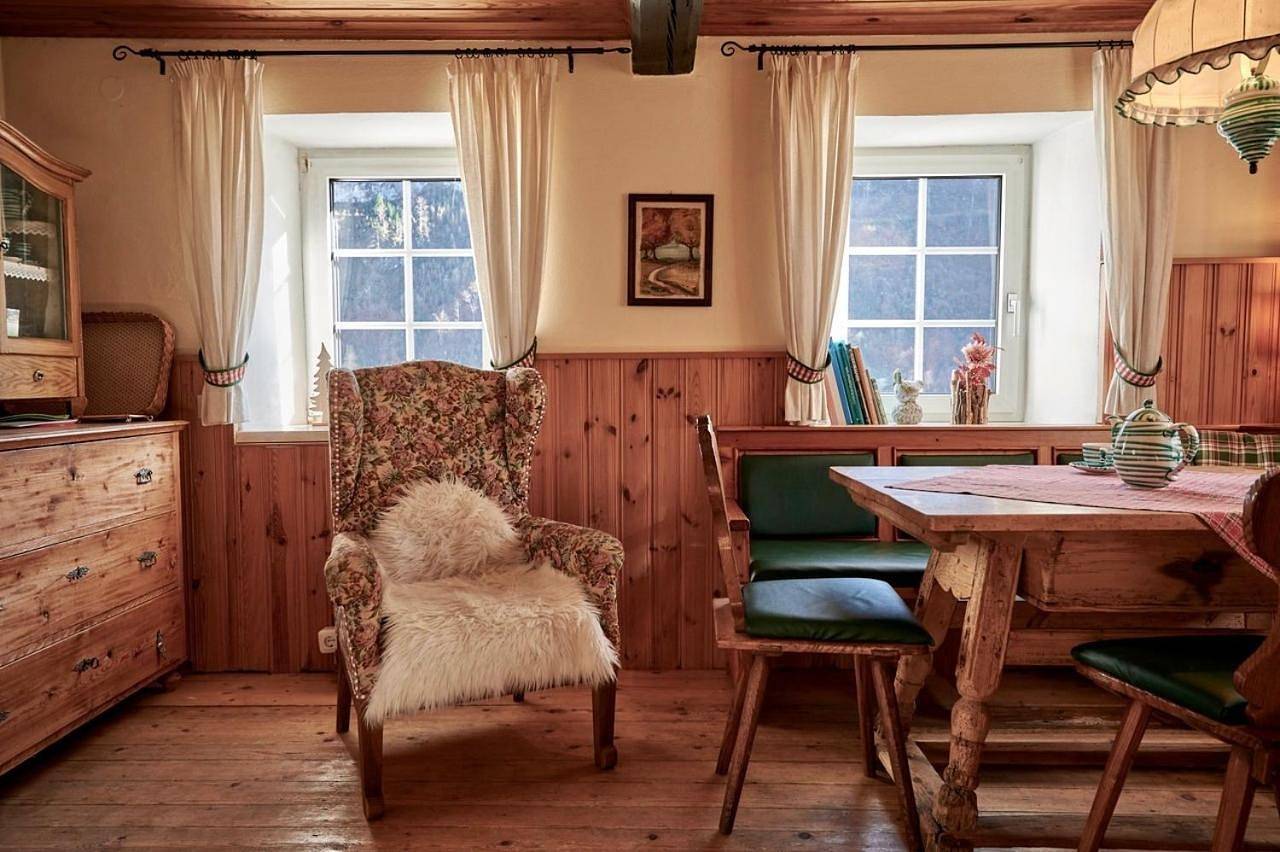 Romantische Ferienhütte Nationalpark Kalkalpen, sonnig, 2 Schlafzimmer, Wlan in Weyer, Steyr-Land