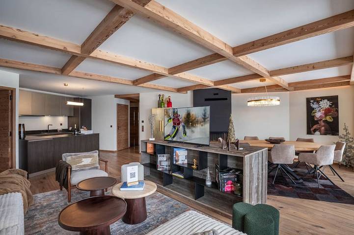 Holiday apartment for 8 people, with pool and balcony - 1