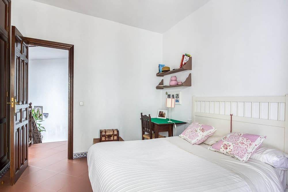 Casa en Higuera cerca de rutas de senderismo in Higuera de la Sierra, Sierra de Aracena y Picos de Aroche