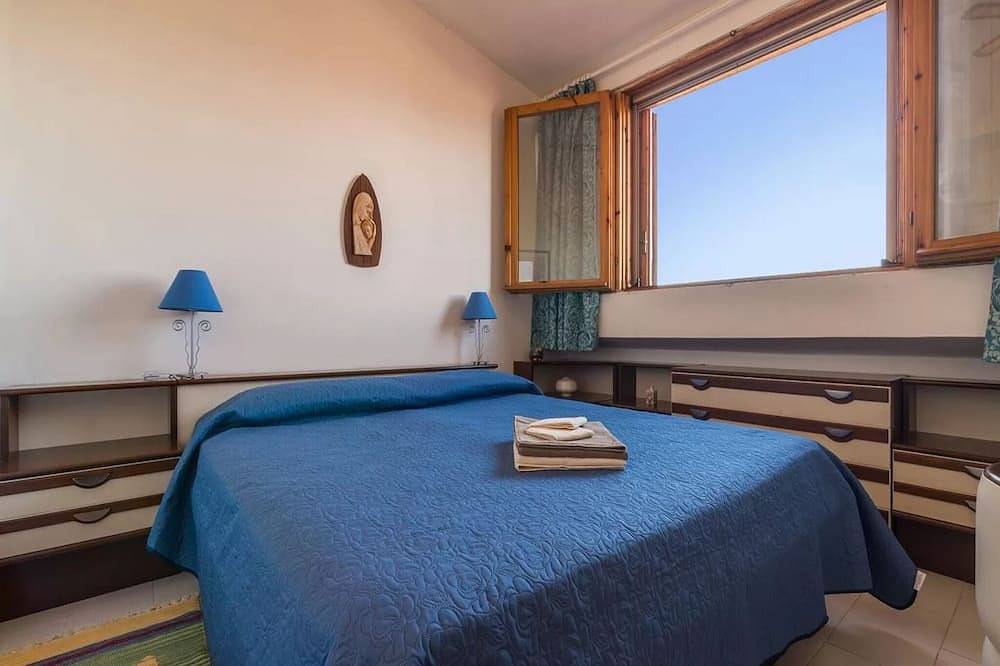 Entire apartment, Holiday home in a secluded location in Stintino, Nurra