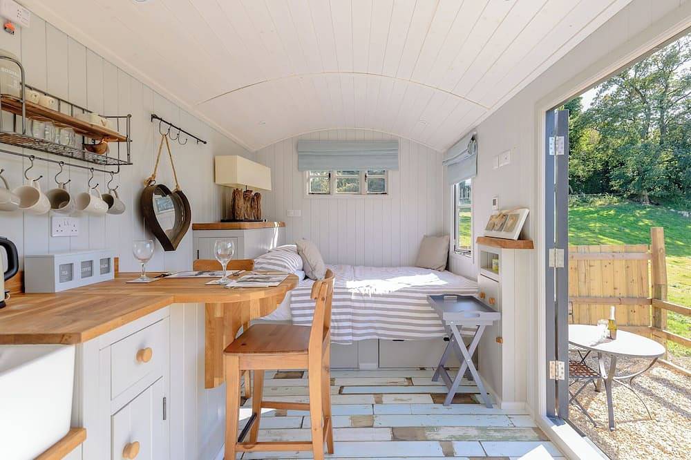 The Hut at Hole Farm in Wiltshire