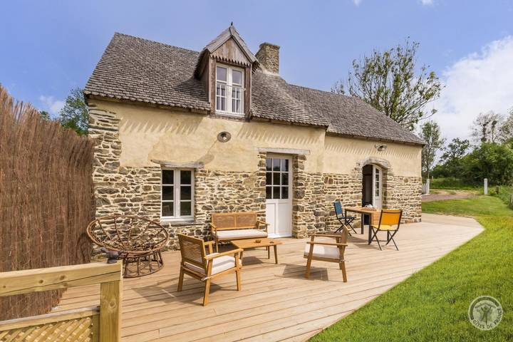 Gîte pour 5 personnes, avec terrasse et jardin