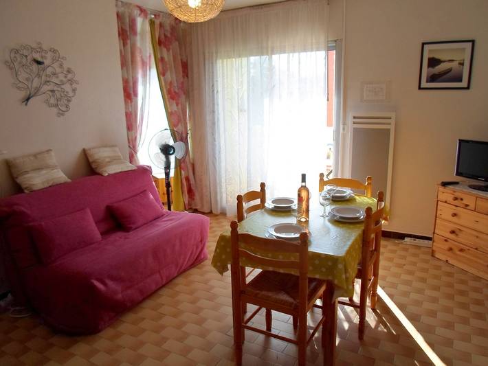 Ganze Wohnung, Komfortable Wohnung nahe Thermen, Haustiere erlaubt in Balaruc-les-Bains, Mittelmeerküste (Frankreich)
