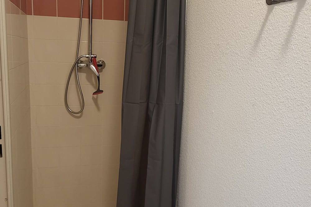 Entire apartment, Appartement a Côté des Thermes in Allevard, Isère