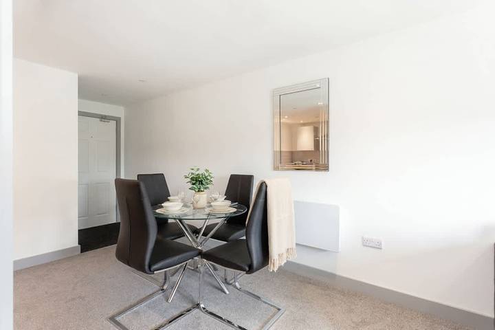Entire apartment, Bright & Modern 1 Bedroom Apartment in Leeds in Leeds, West Yorkshire