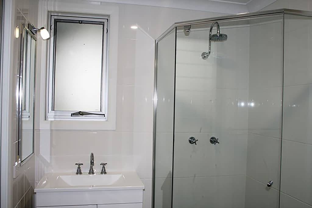 Chaddies Beach House in Crescent Head, New South Wales