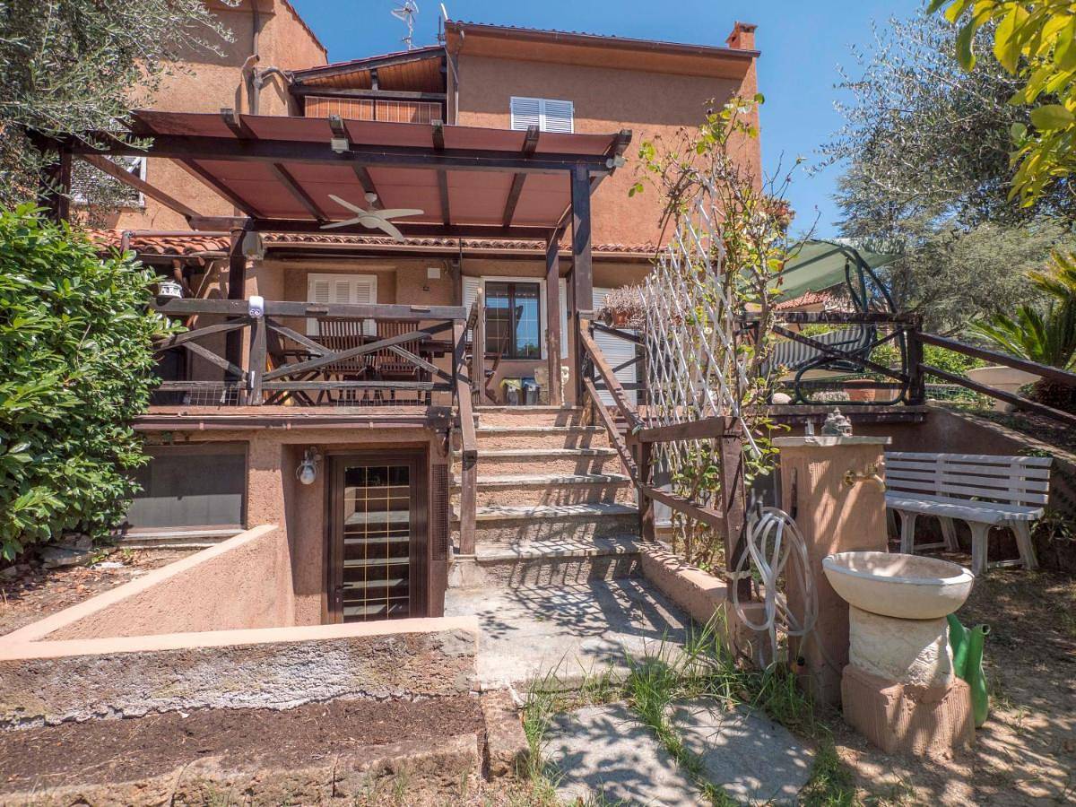 Villa Lisa casa vacanze in Finale Ligure, Finale Ligure Gemeinde