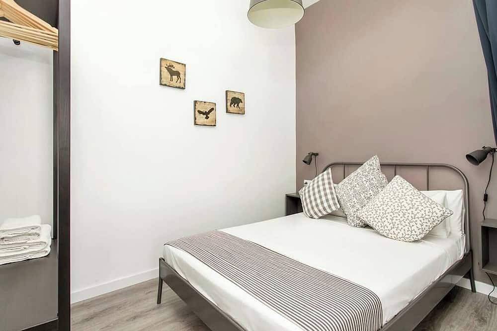 Apartamento entero, Apartamento elegante y lujosamente diseñado en su interior, perfecto para aquellos que buscan lo más refinado de la vida. in Hospitalet de Llobregat, Barcelonés