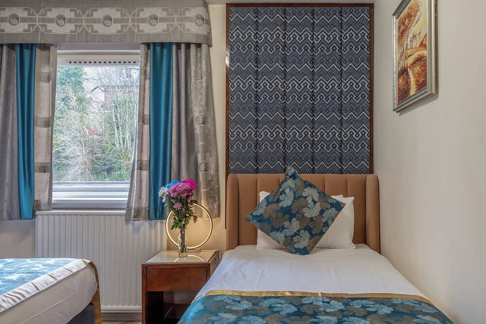 Highlands Hideaway with Stunning Views & Perfect for Outdoor Enthusiasts in Nevis Range, Fort William