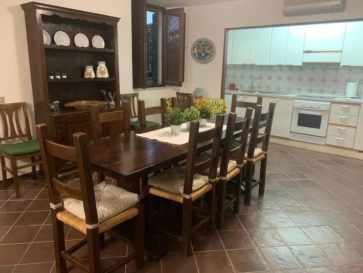 Apartamento de vacaciones para 4 personas, con vistas y jardín - 1