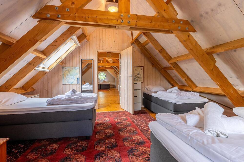 Haus am Wasser mit gemütlichem Außenkamin in Kaag, Groene Hart