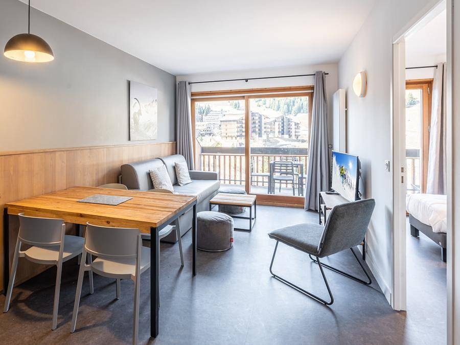 Résidence Les Ecrins d'Auris - Vacancéole - Apartment 4 persons - 2-room flat for 4 persons with terrace or balcony in Auris, Écrins National Park