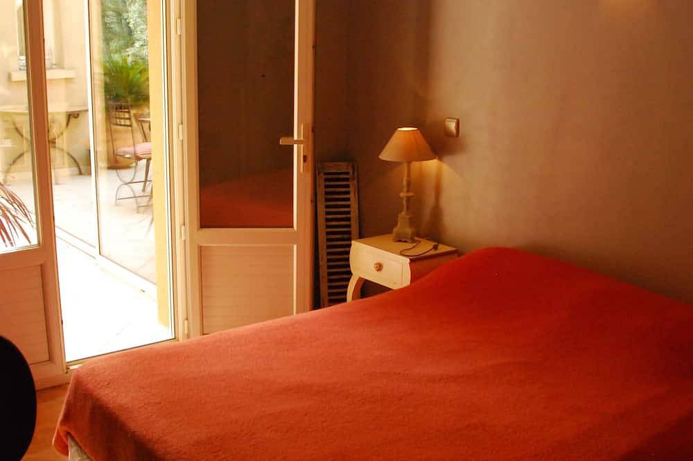 Superb Florida villa in the heart of the Alpilles in Tarascon, Arles region