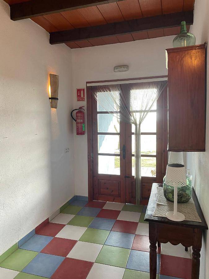 Casa de vacaciones para 11 personas, con vistas además de piscina y jardín, Se admiten mascotas en Delta del Ebro - 3