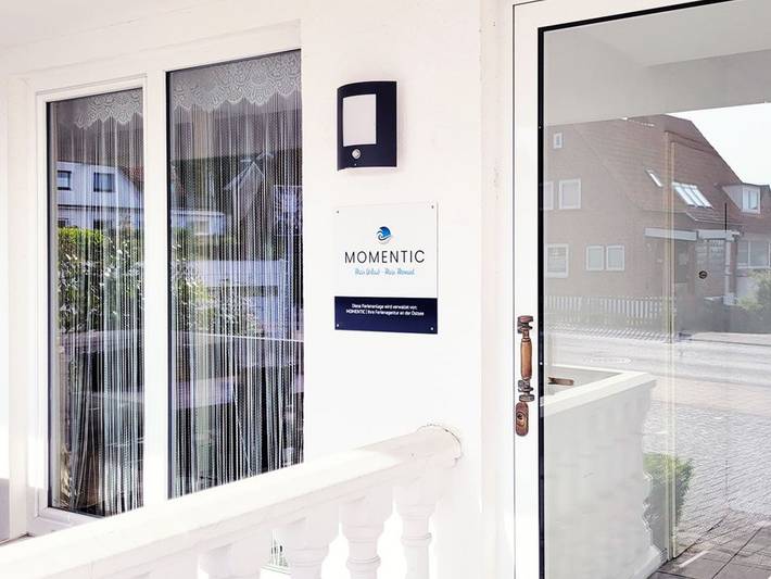 Ganze Ferienwohnung, Ferienwohnung mit Meerblick und Terrasse - Nur 50 Meter zum Strand inklusive Parkplatz und Fahrradunterstellplatz - Gemütliche Ferienwohnung "Gorch Fock" mit Parkplatz – Nur 50 Meter zur Ostsee in Sierksdorf, Ostholstein