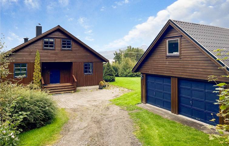 Ferienhaus für 8 Personen, mit Garten und Terrasse sowie Ausblick in Møre og Romsdal - 2