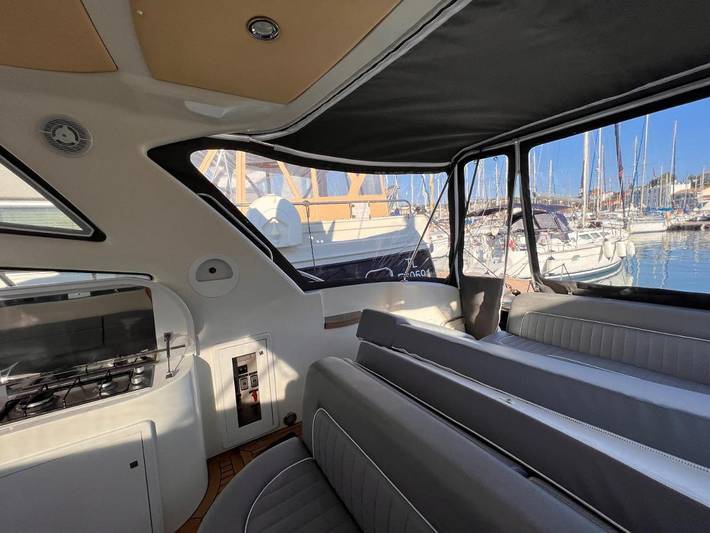 Bateau pour 5 personnes, avec Terrasse en Provence-Alpes-Côte d'Azur - 3