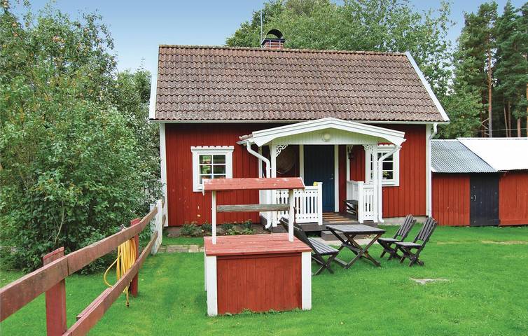 Ferienhaus für 4 Personen mit Garten in Högsby