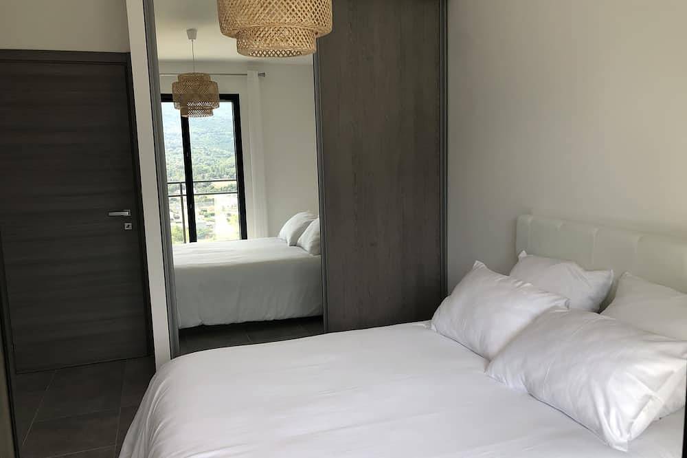 Appartement entier, T2 41 m² avec terrasse panoramique et parking privé in Corte, Parc naturel régional de Corse