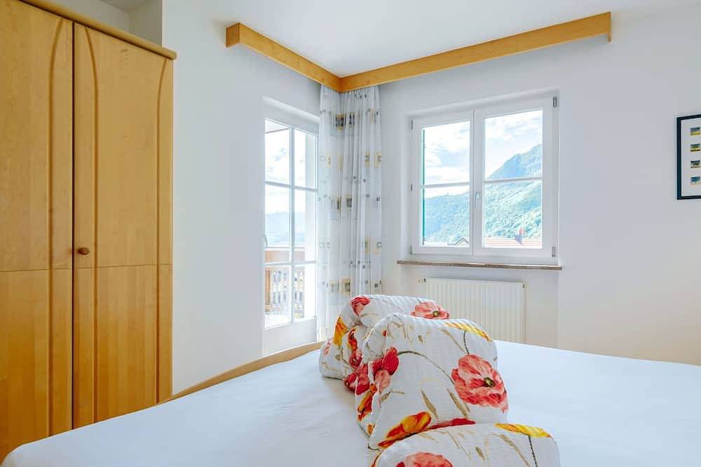 Ganze Wohnung, Gemütliche Wohnung für 4 Leute mit  W-Lan, Pool, Tv und Innenhof in Andrian, Nonsberggruppe