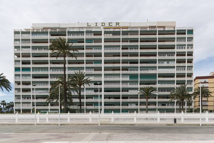 Ferienwohnung für 6 Personen, mit Terrasse und Pool in Cullera - 4