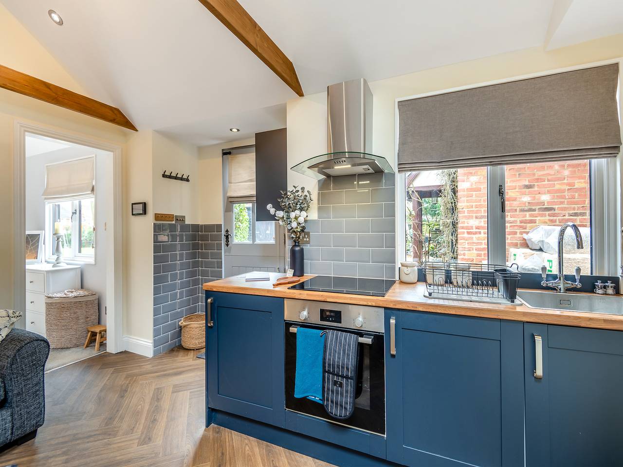 Rose Cottage - Uk49048 in Surrey