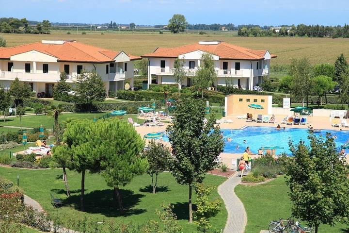 Appartamento vacanze per 5 persone, con giardino e piscina nonché panorama - 1