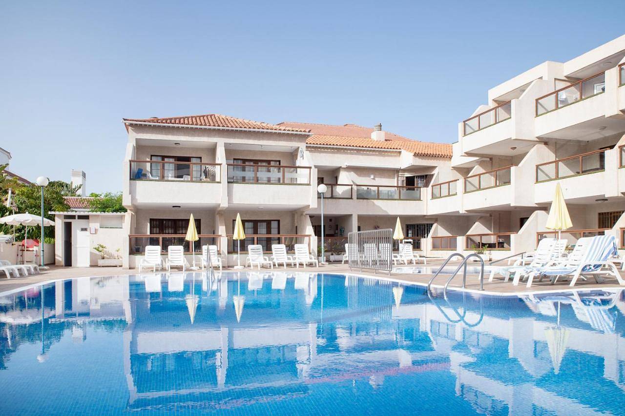 Deluxe One-Bedroom Apartment in Playa de las Américas, Arona