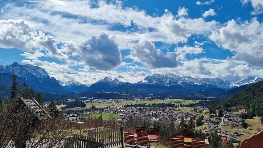 Ferienwohnung für 4 Personen, mit Balkon in Alpenwelt Karwendel - 2