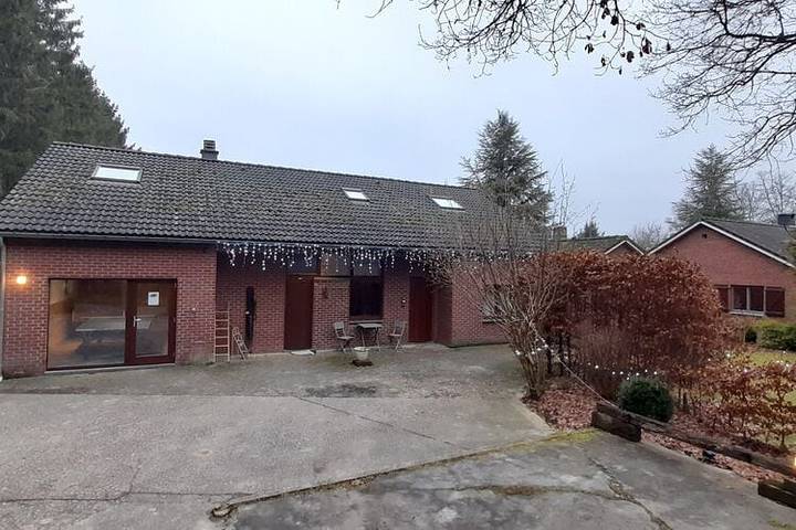 Ferienhaus für 10 Personen, mit Garten in Sankt Vith