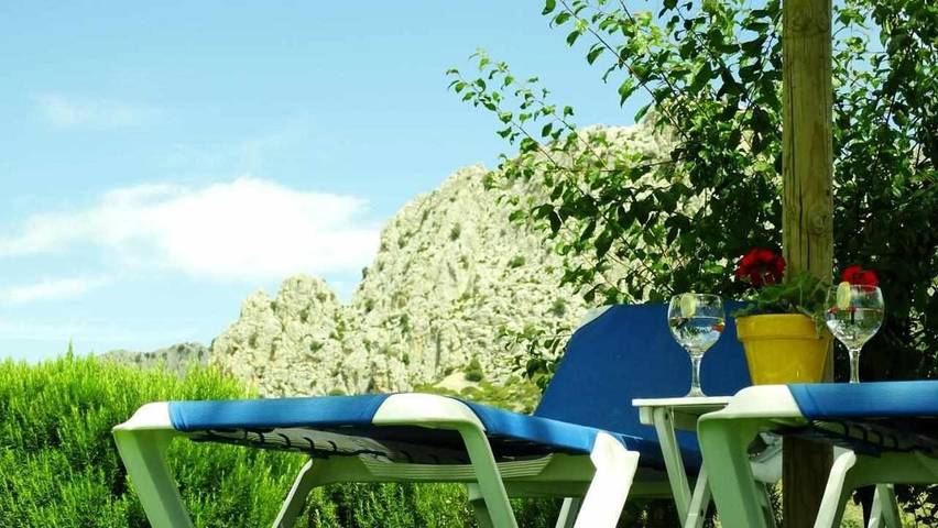 Casa rural para 5 personas, con vistas además de jardín y piscina en Álora - 4