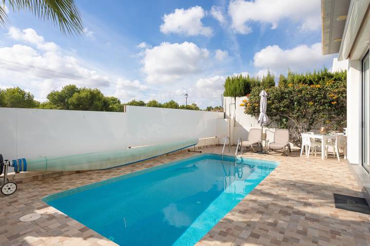 Villa für 4 Personen, mit Garten, mit Haustier an der Costa Blanca - 2