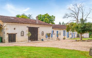 Gîte pour 6 personnes, avec piscine à Bourg-du-Bost