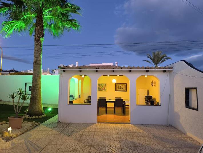 Casa rural para 6 personas, con jardín además de piscina y vistas en Rojales - 2