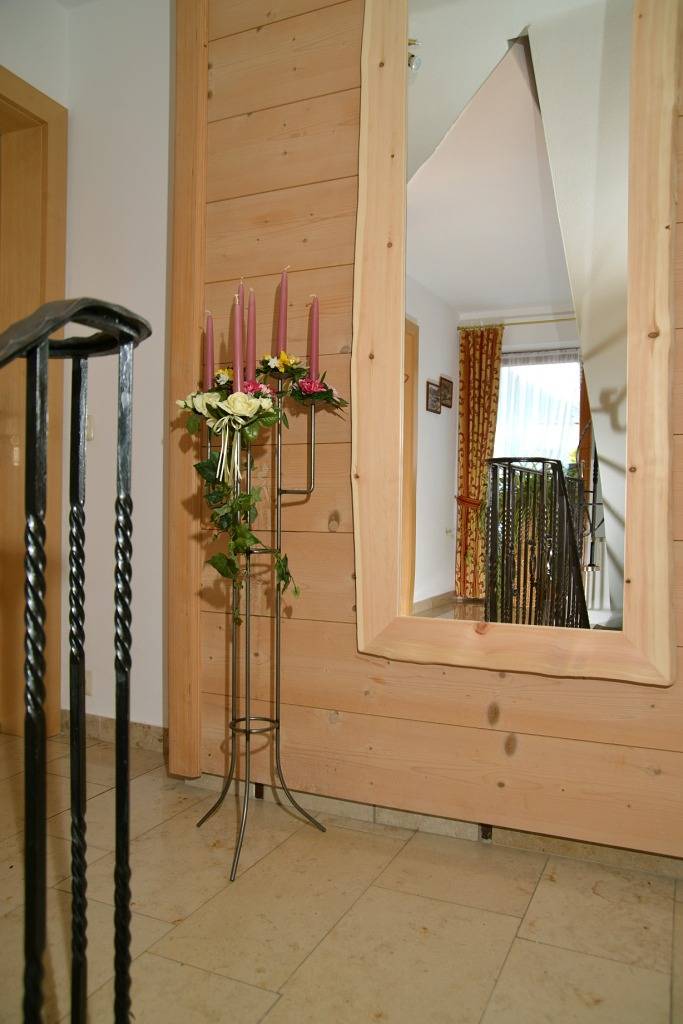 Ganze Ferienwohnung, Gästehaus Wimmer - Ein-Raum-Appartement 26 qm, für 2 Personen, Dusche/Wc, Westbalkon in Reit im Winkl, Bayerische Alpen