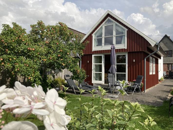 Ferienhaus für 2 Personen, mit Garten und Seeblick in Schlei