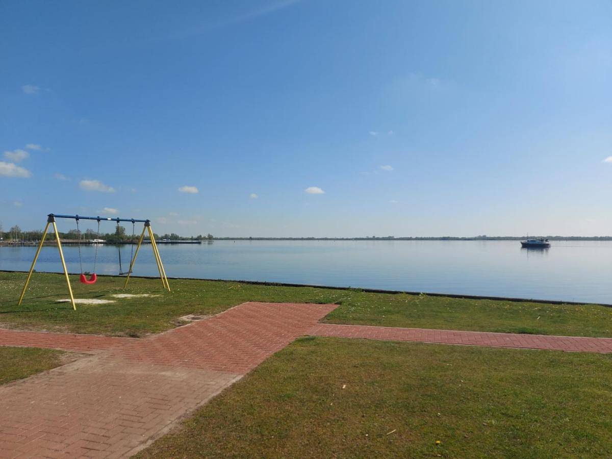Ús twadde plakje op vakantiepark bergumermeer in Nationaal Park De Alde Feanen