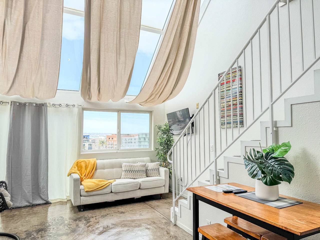 Loft for 4 Guests in San Diego, San Diego County
