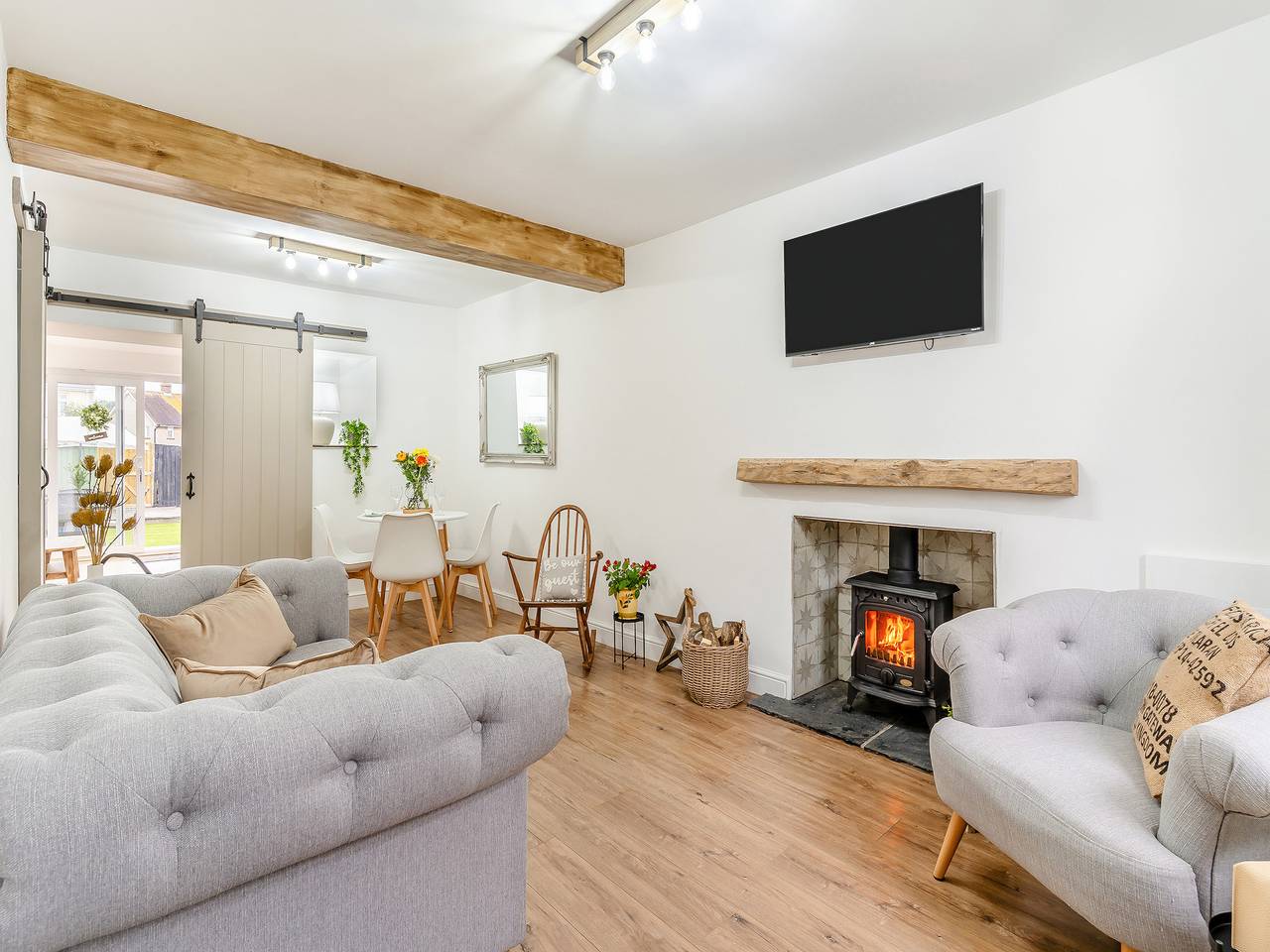 Wick Cottage in Porthcawl, Bridgend region