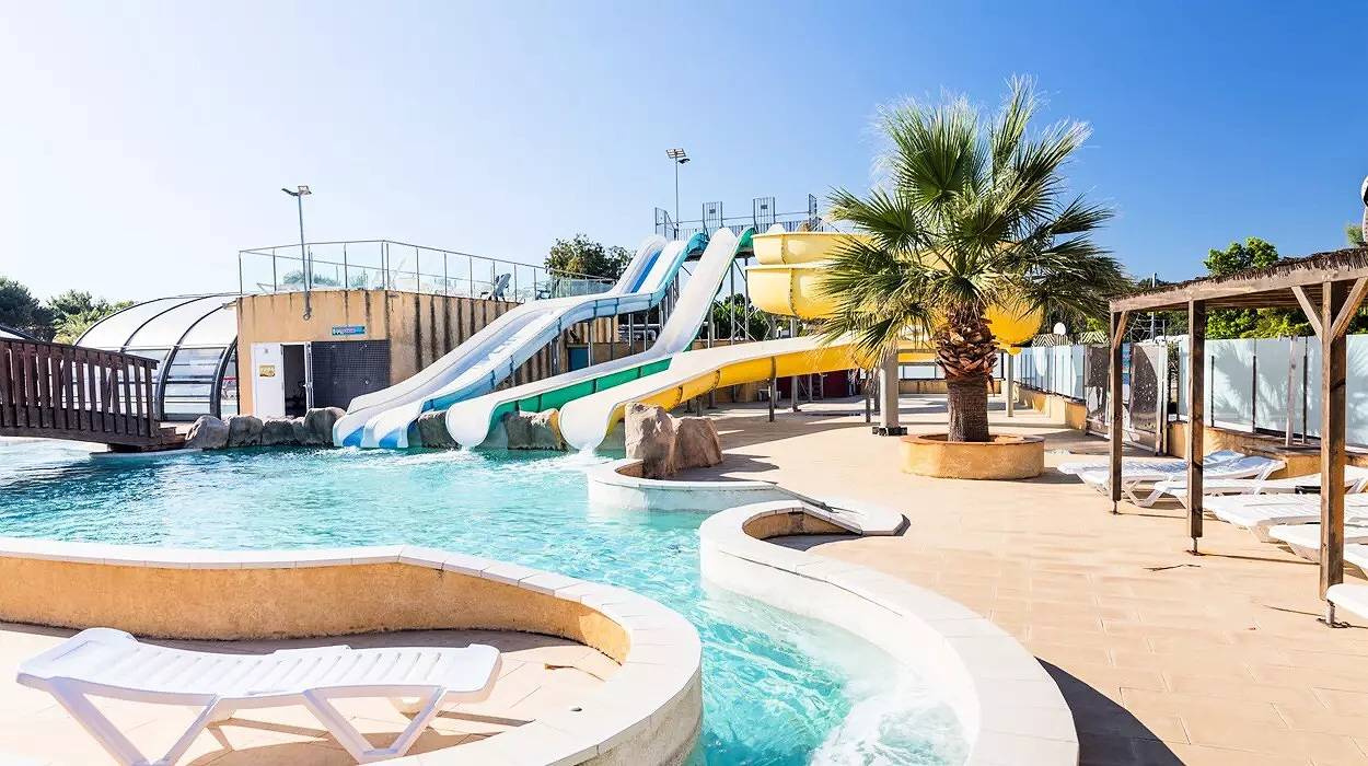 Mobil Home Confort + Climatisé 6 Personnes in Saint-Cyprien-Plage, Saint-Cyprien