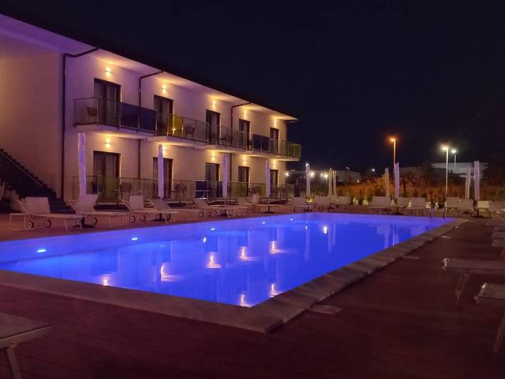 Hôtel pour 4 personnes, avec piscine et jardin à Matera - 2