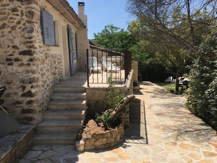 Location de vacances pour 4 personnes, avec terrasse à Le Castellet - 3